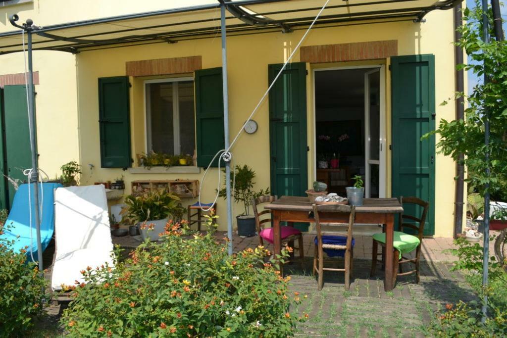 Il Giardino B&B Castelvetro di Modena Exterior foto